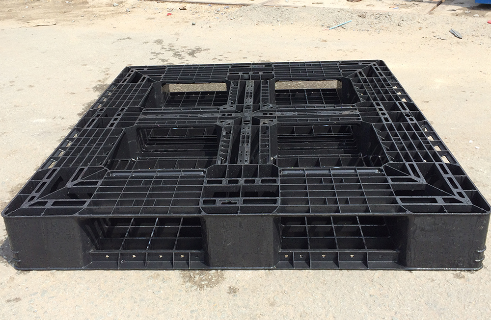 Pallet nhựa mẫu 186