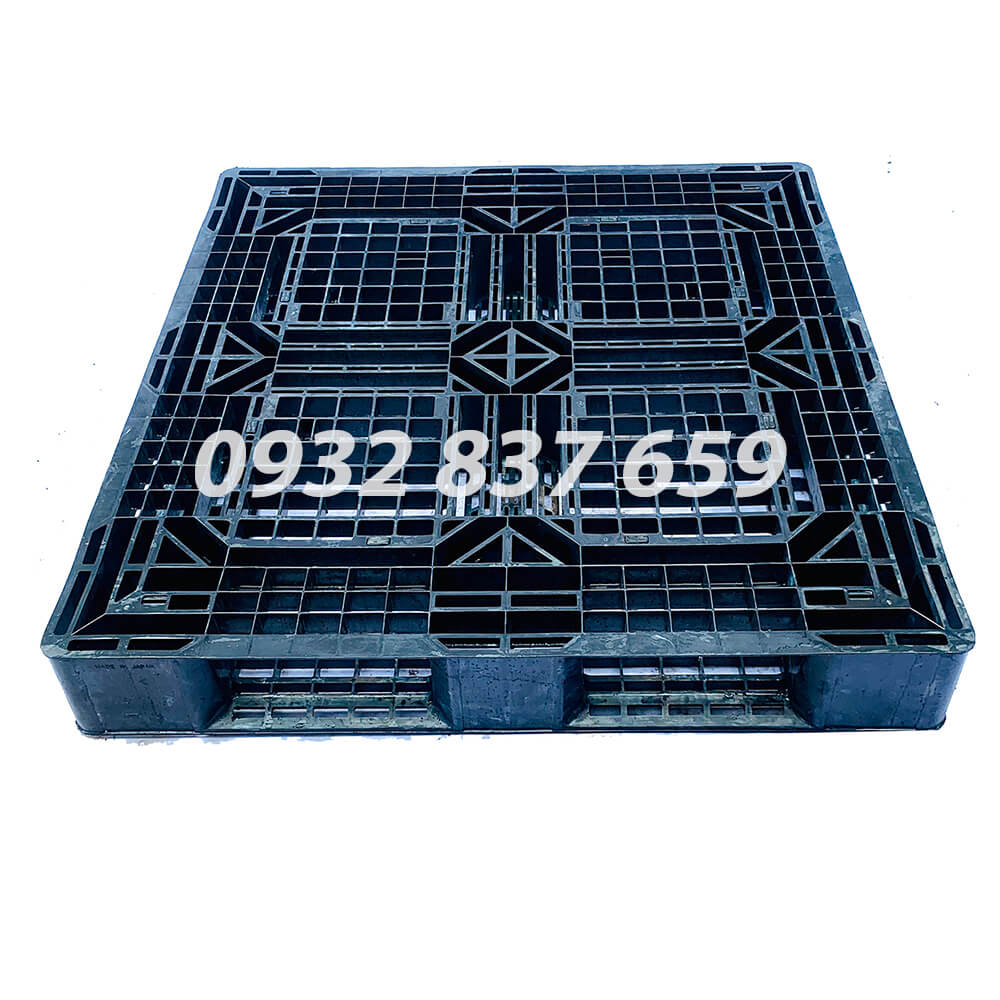 Pallet nhựa mẫu 138