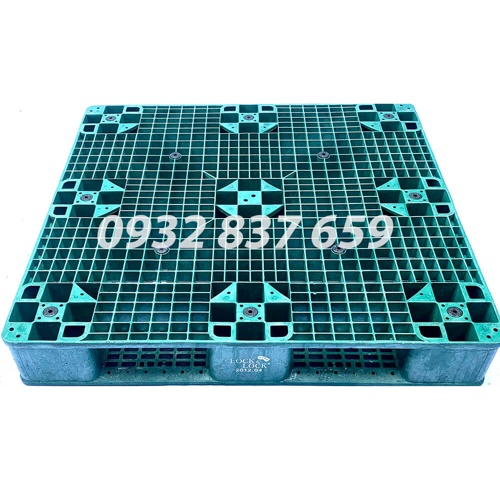 Pallet nhựa mẫu 180