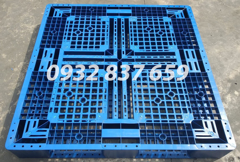 Pallet nhựa mẫu 133