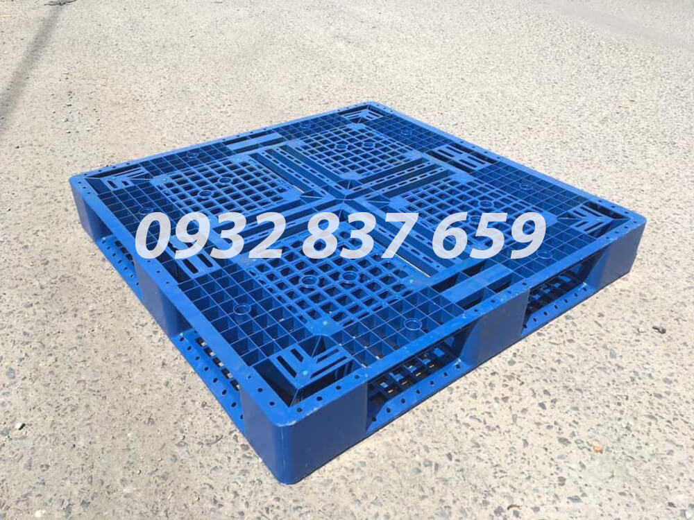 Pallet nhựa mẫu 134